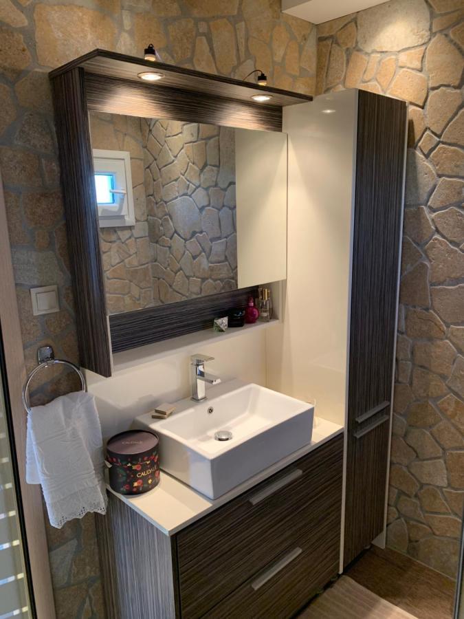 エパノミDoormat# Wait 'N Sea, Jacuzzi, Luxury Stone Houseアパートメント エクステリア 写真